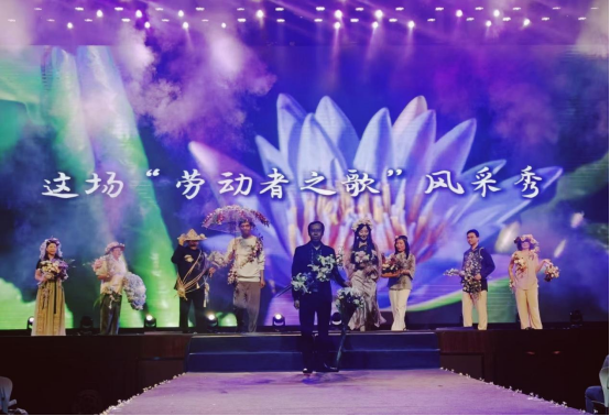 以花为媒：师生共创诠释美育育人新路径